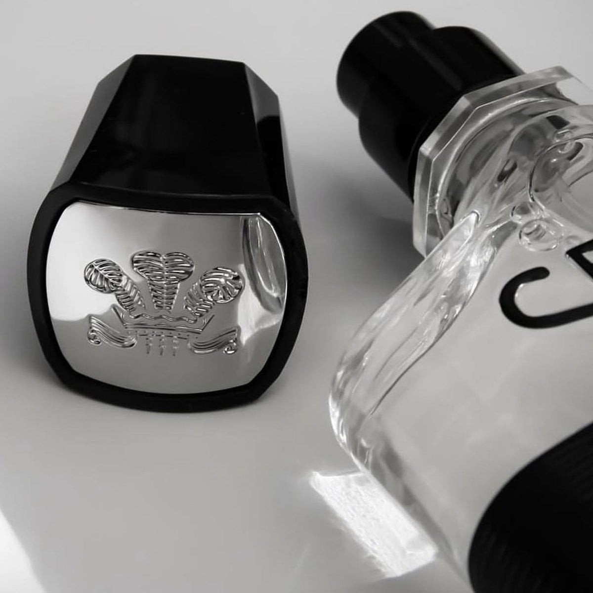 Creed Aventus Eau De Parfum（3.3 oz / 100 ml）